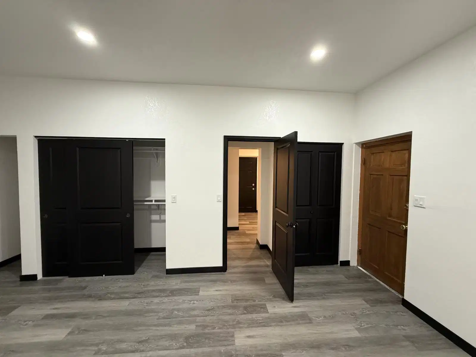 Restoration of personal room with closet