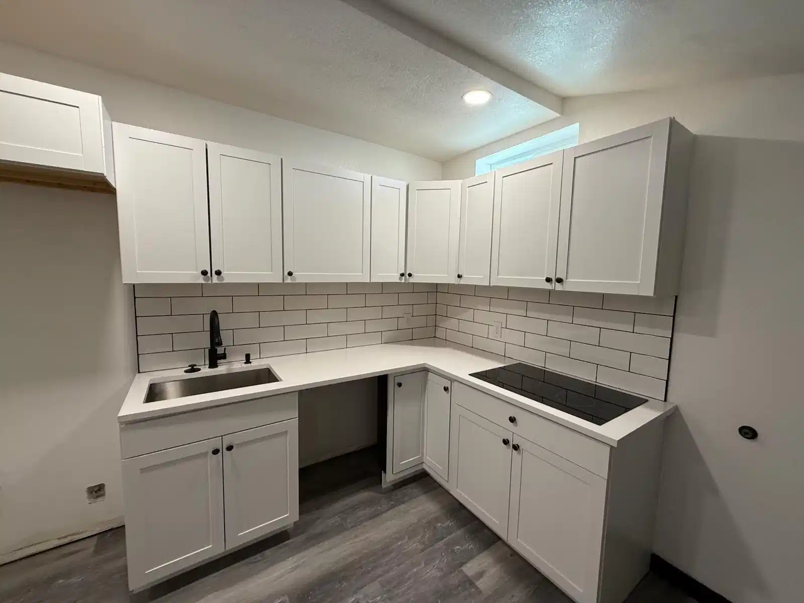 Minimalist wood finish kitchen